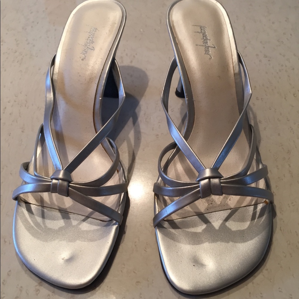 Ladies dress shoes
